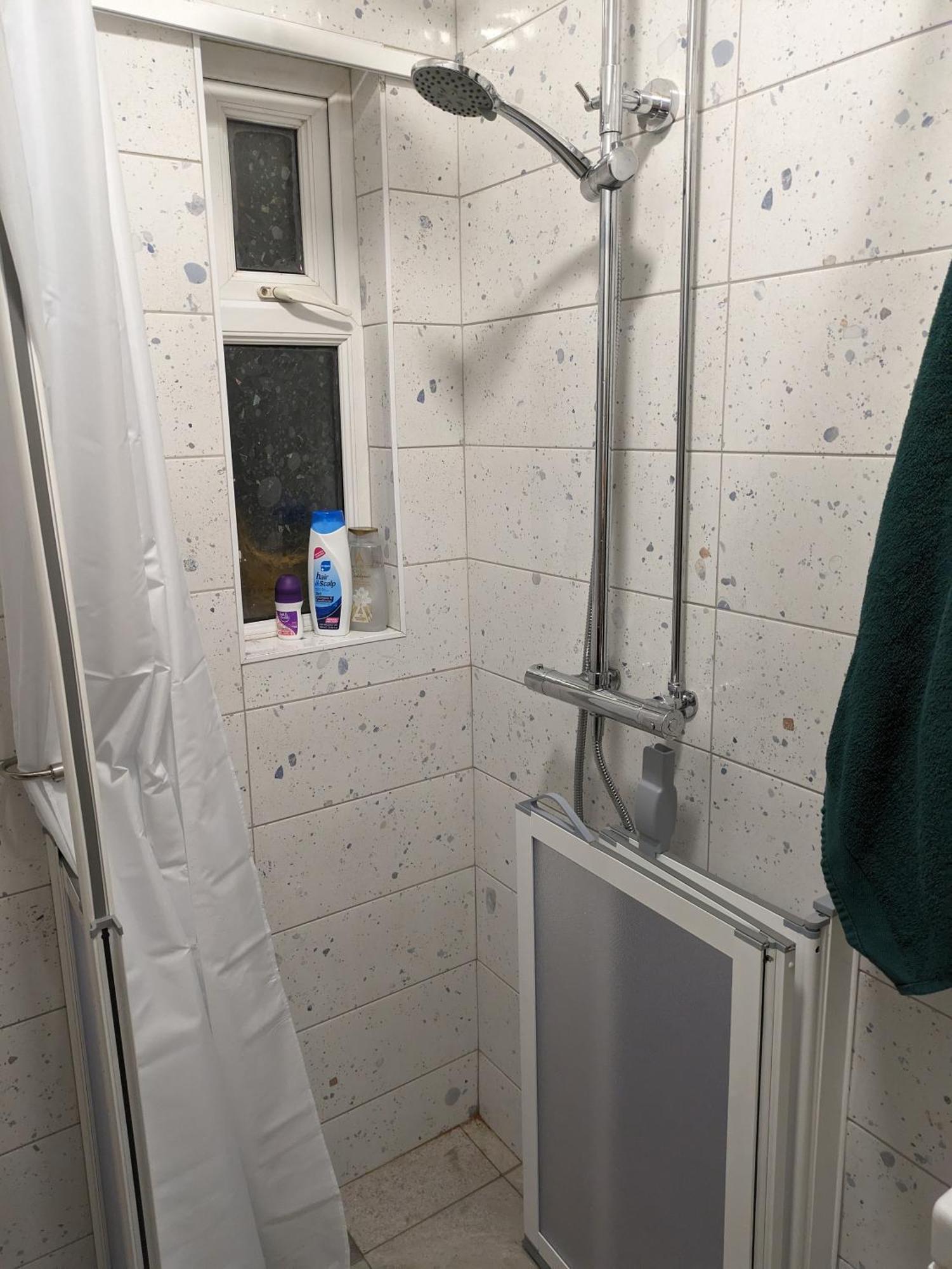בלפסט Maire Toireasa - Cosy Refurbished Property In The Gaeltacht Quarter מראה חיצוני תמונה